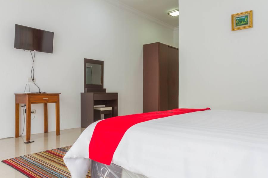 Reddoorz Near Jatinangor Town Square Hotel Exterior foto