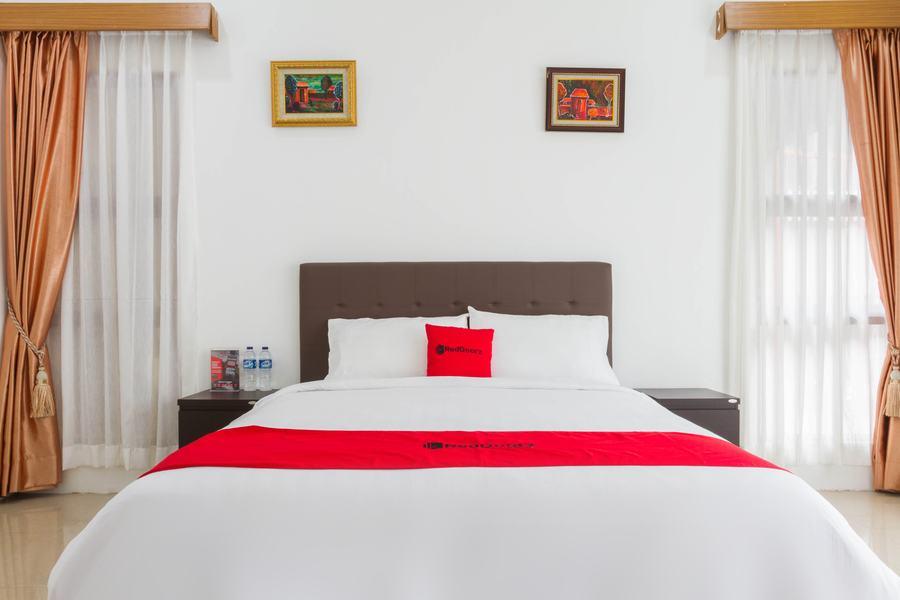 Reddoorz Near Jatinangor Town Square Hotel Exterior foto