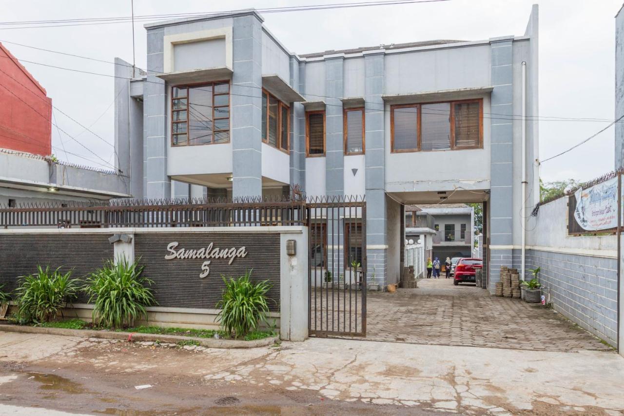 Reddoorz Near Jatinangor Town Square Hotel Exterior foto